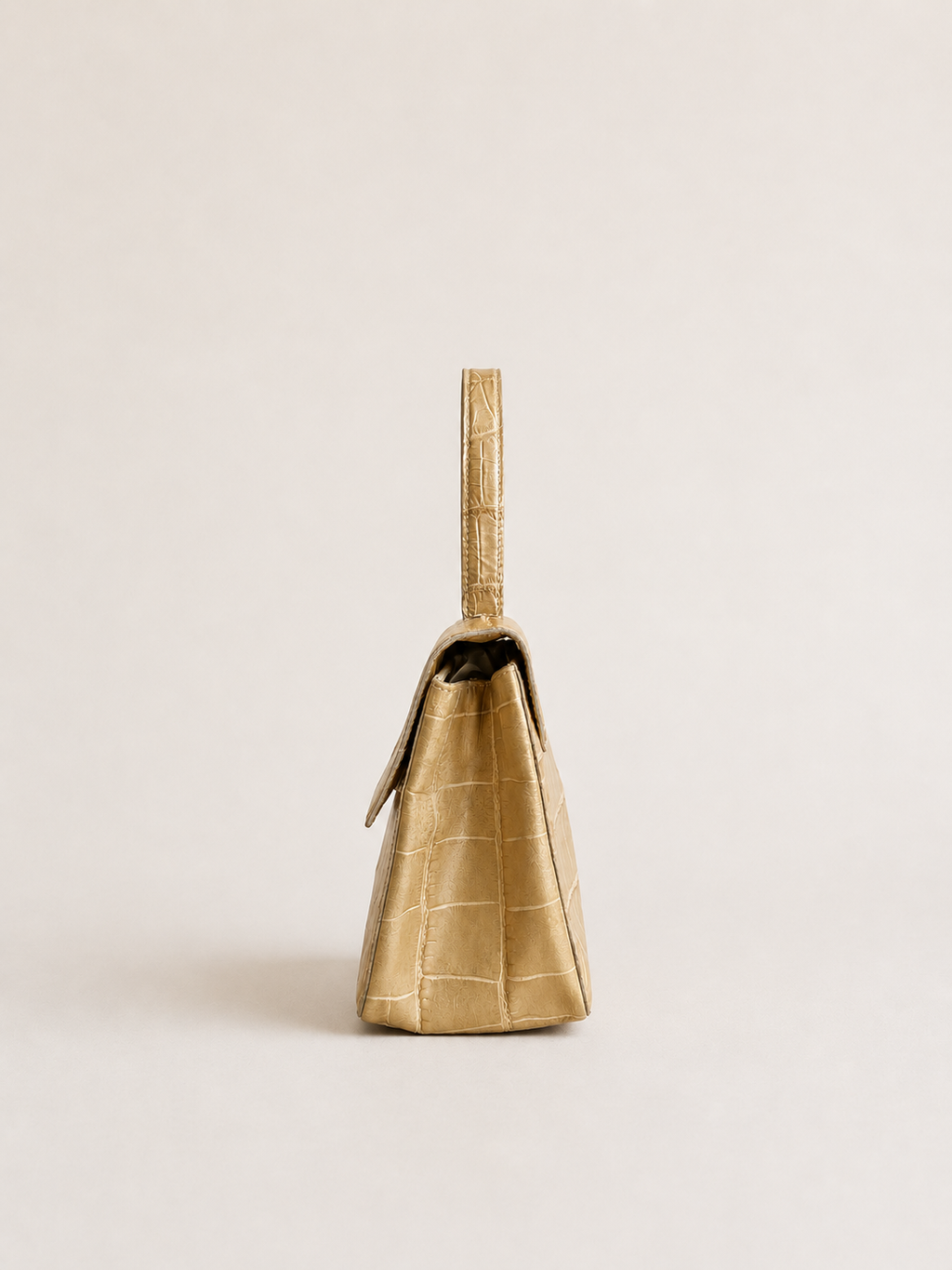 Beige croc Francesco Biasia bag
