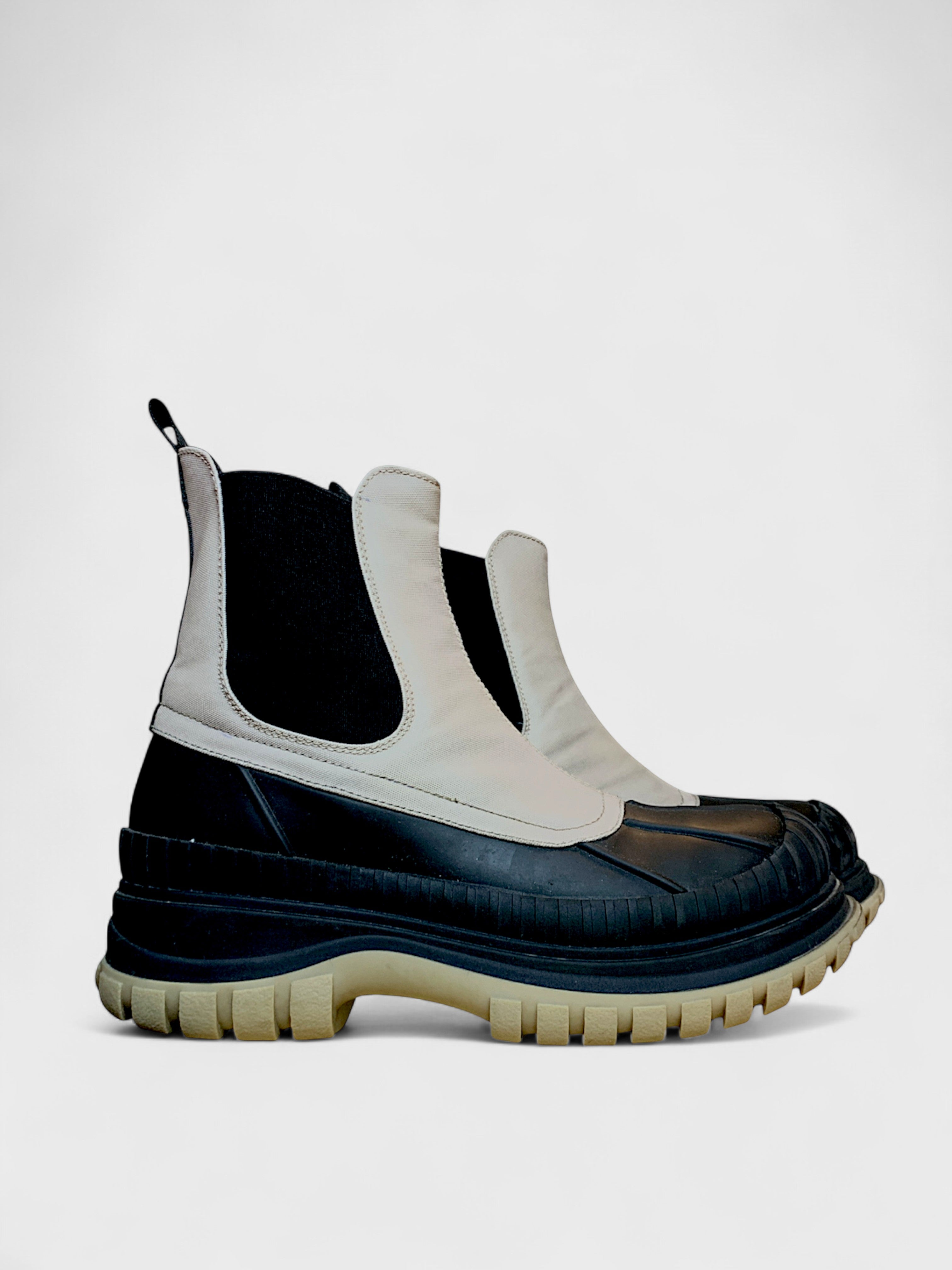 Bottes Chunky Noire & Beige, Taille 7