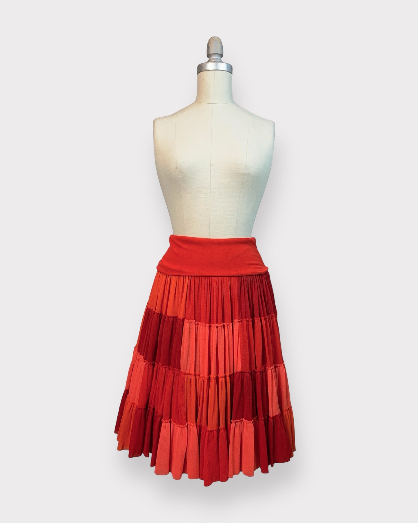 Robe ou jupe tutu rouge Jean-Paul Gauthier