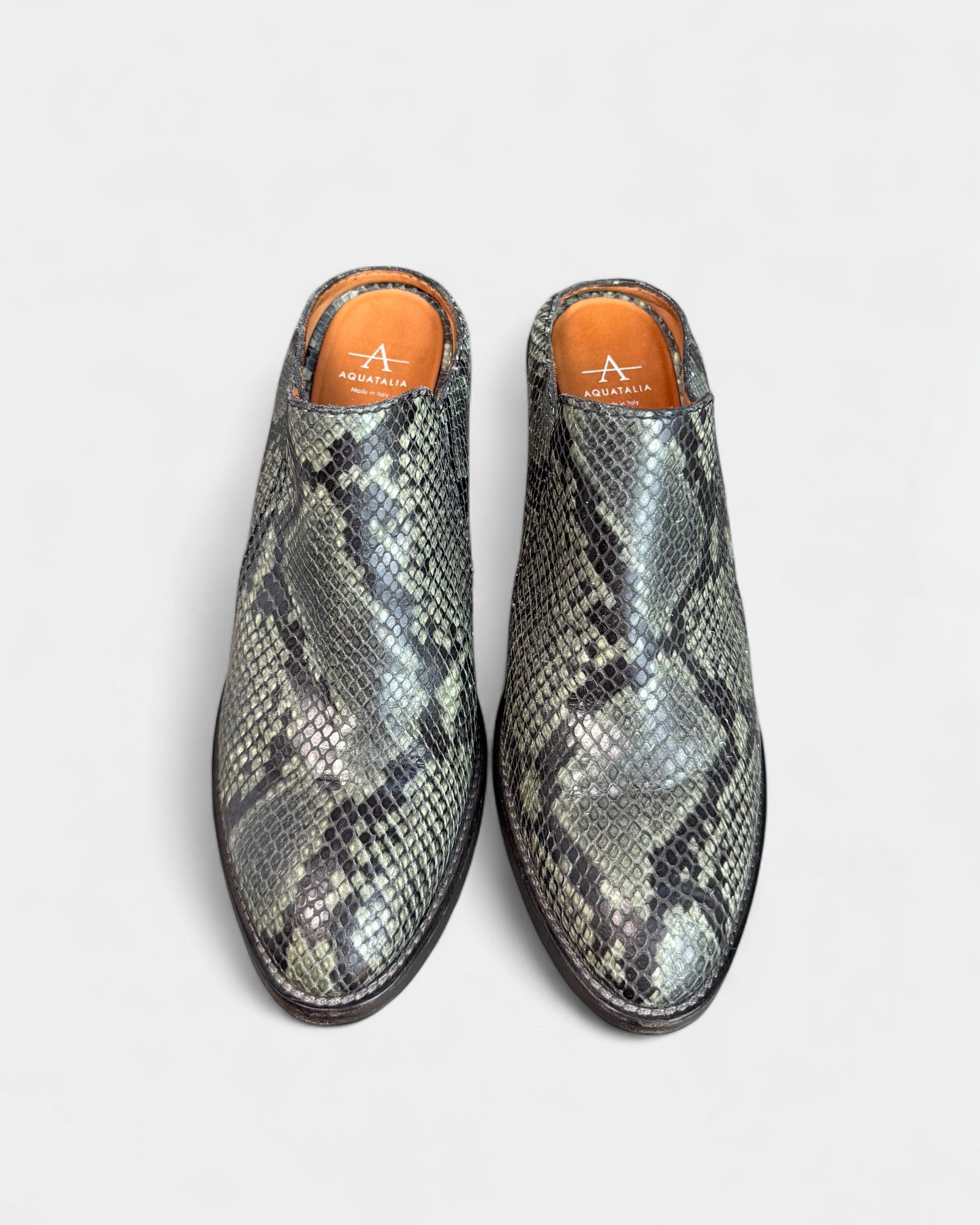 Mules en cuir effet python vert Aquatalia, 8.5