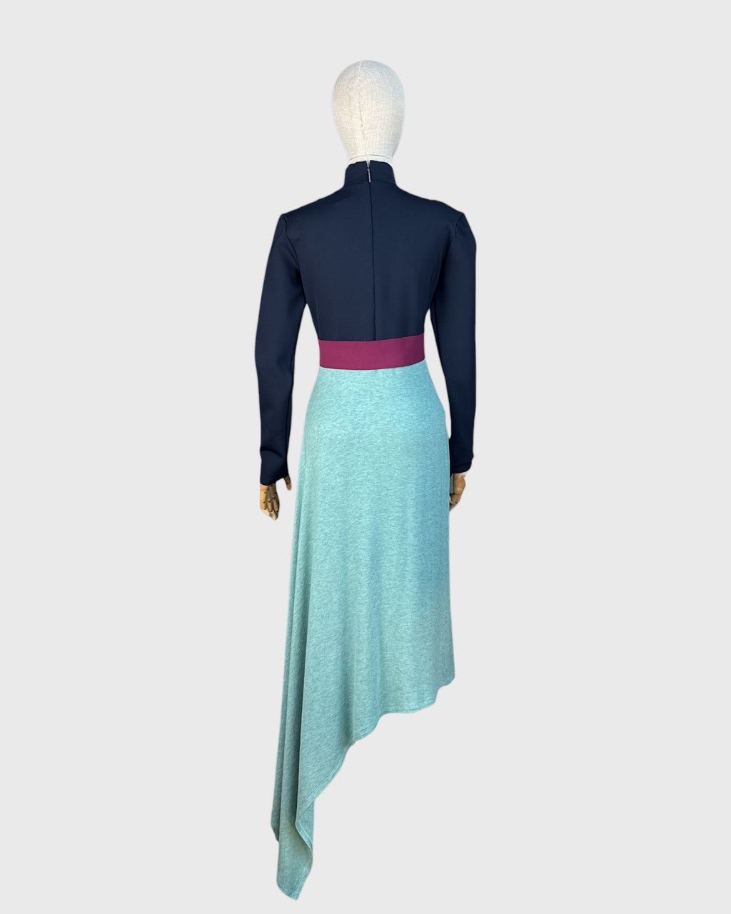 Robe bicolore asymétrique Marie Saint Pierre, taille M